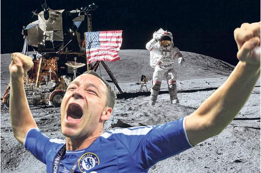 John Terry sưng sướng với chức vô địch trên mặt trăng